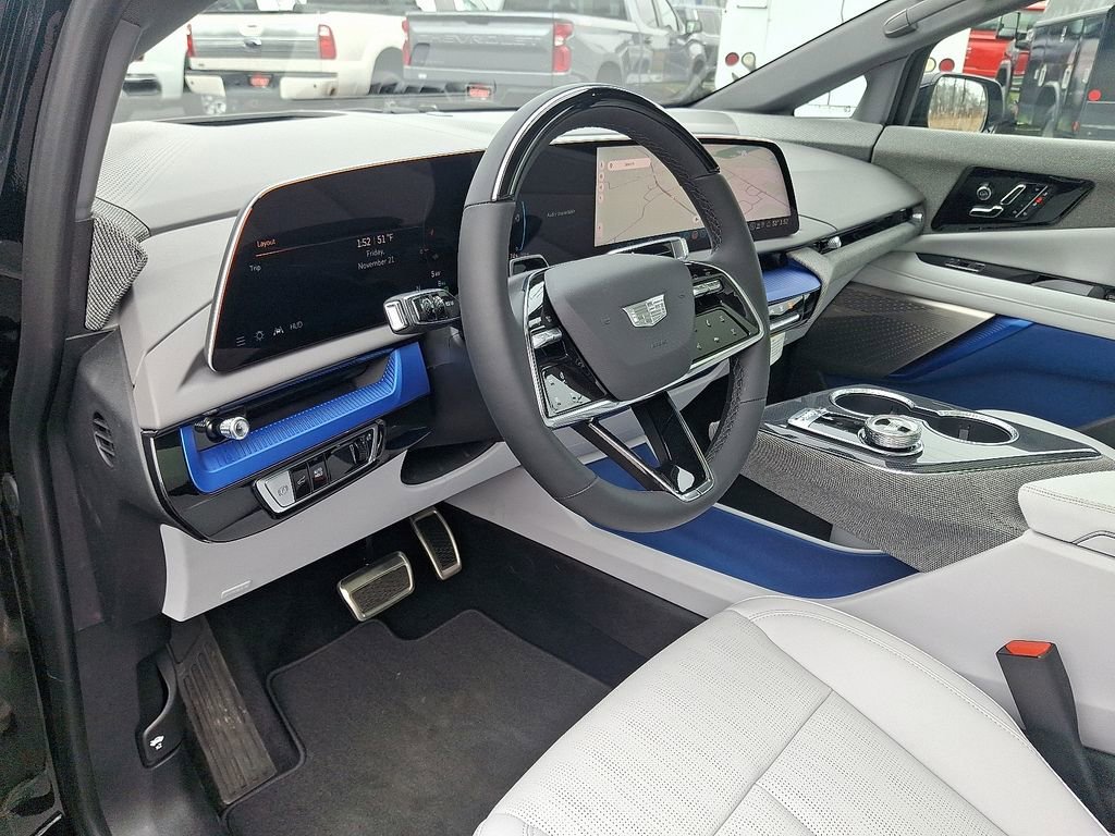 2026 Cadillac OPTIQ Premium Luxury - Photo 16