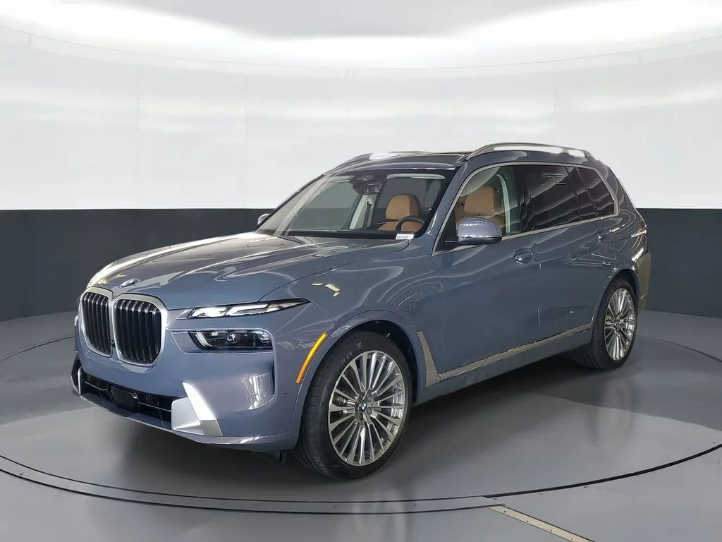 2027 BMW X7