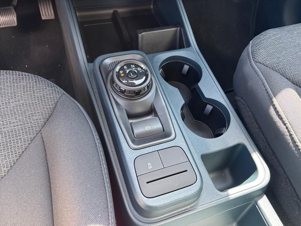 2025 Ford Maverick XL - Photo 17