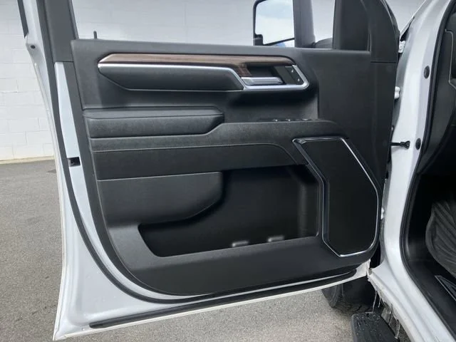 2024 Chevrolet Silverado 2500HD LT - Photo 20