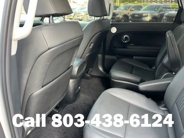 Used 2026 Pearl Hyundai SEL Convenience image 11