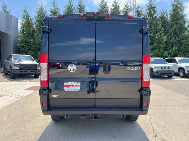 Used 2025 Black Ram Low Roof image 4