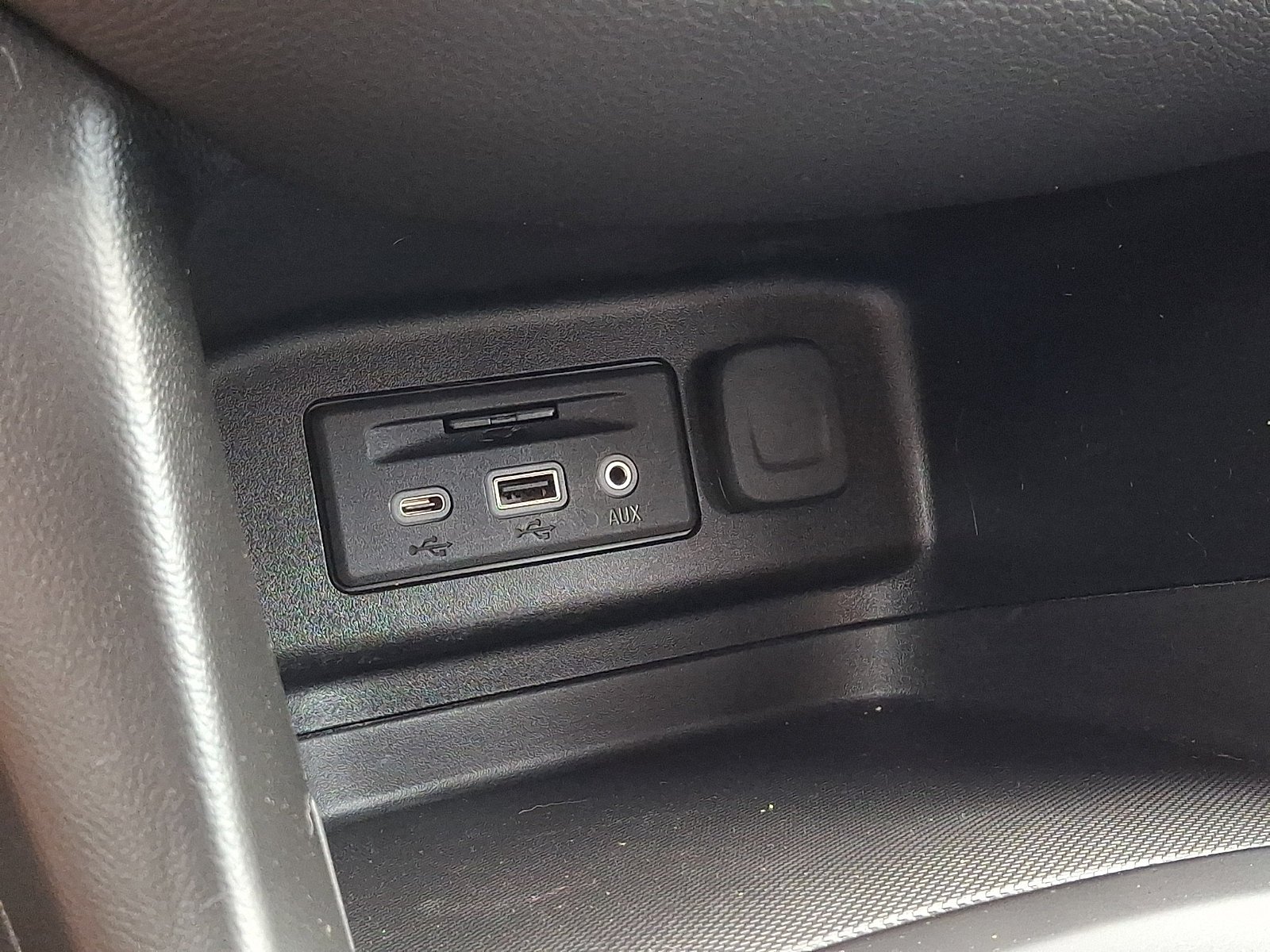Used 2021 Pacific Blue Metallic Chevrolet LT image 25