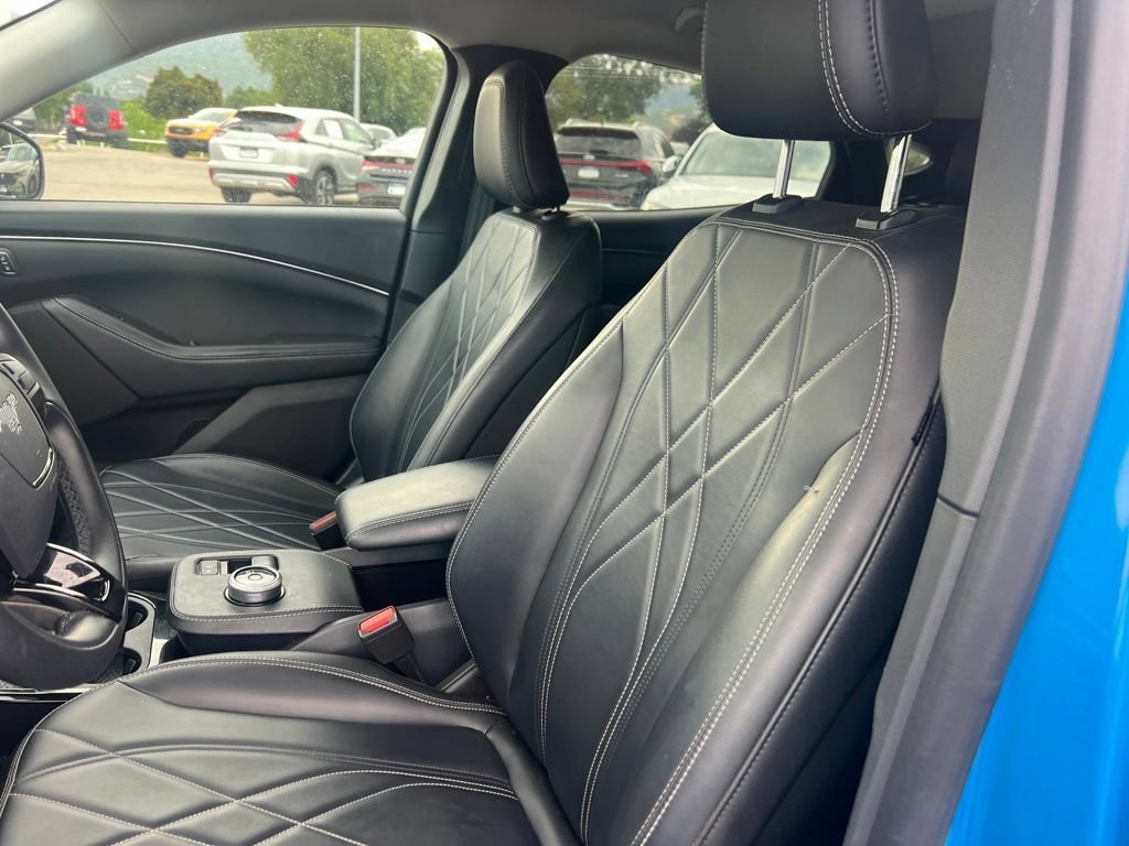 Used 2023 Grabber Blue Metallic Ford Select image 25