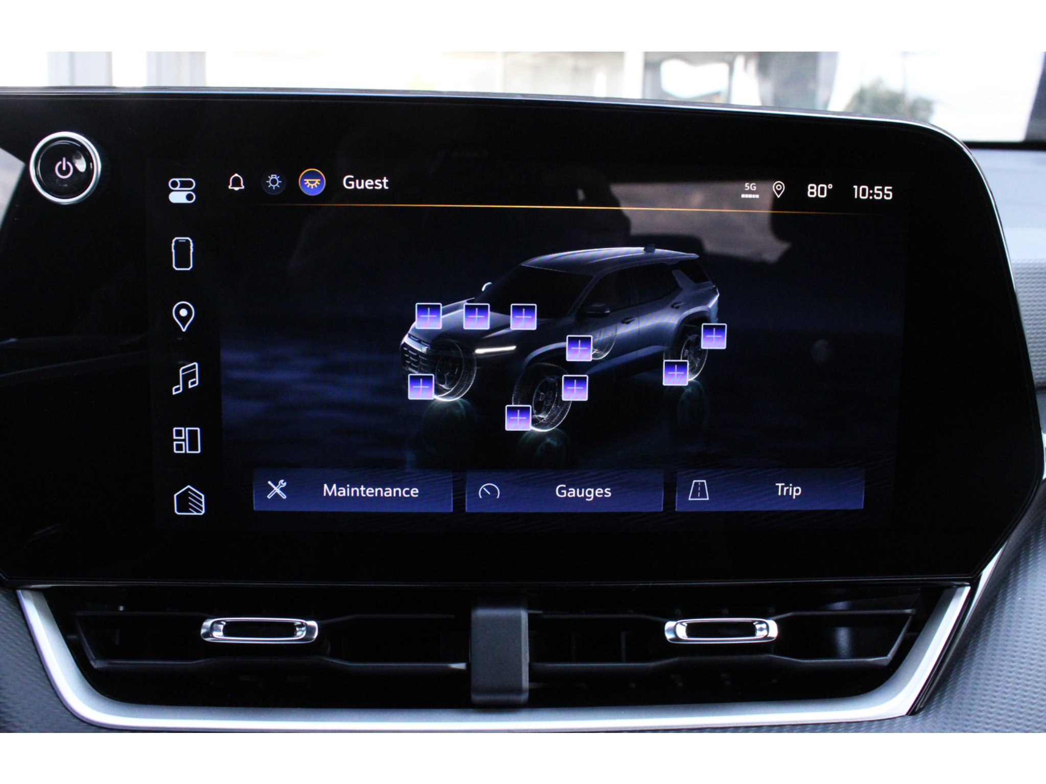 2027 Chevrolet Equinox LT - Photo 7