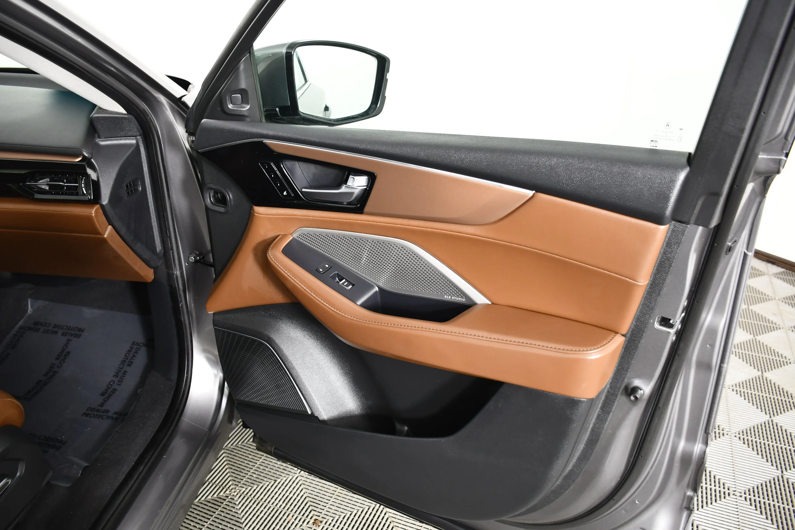 Certified Used 2024 Liquid Carbon Metallic Acura w/Technology Package image 40
