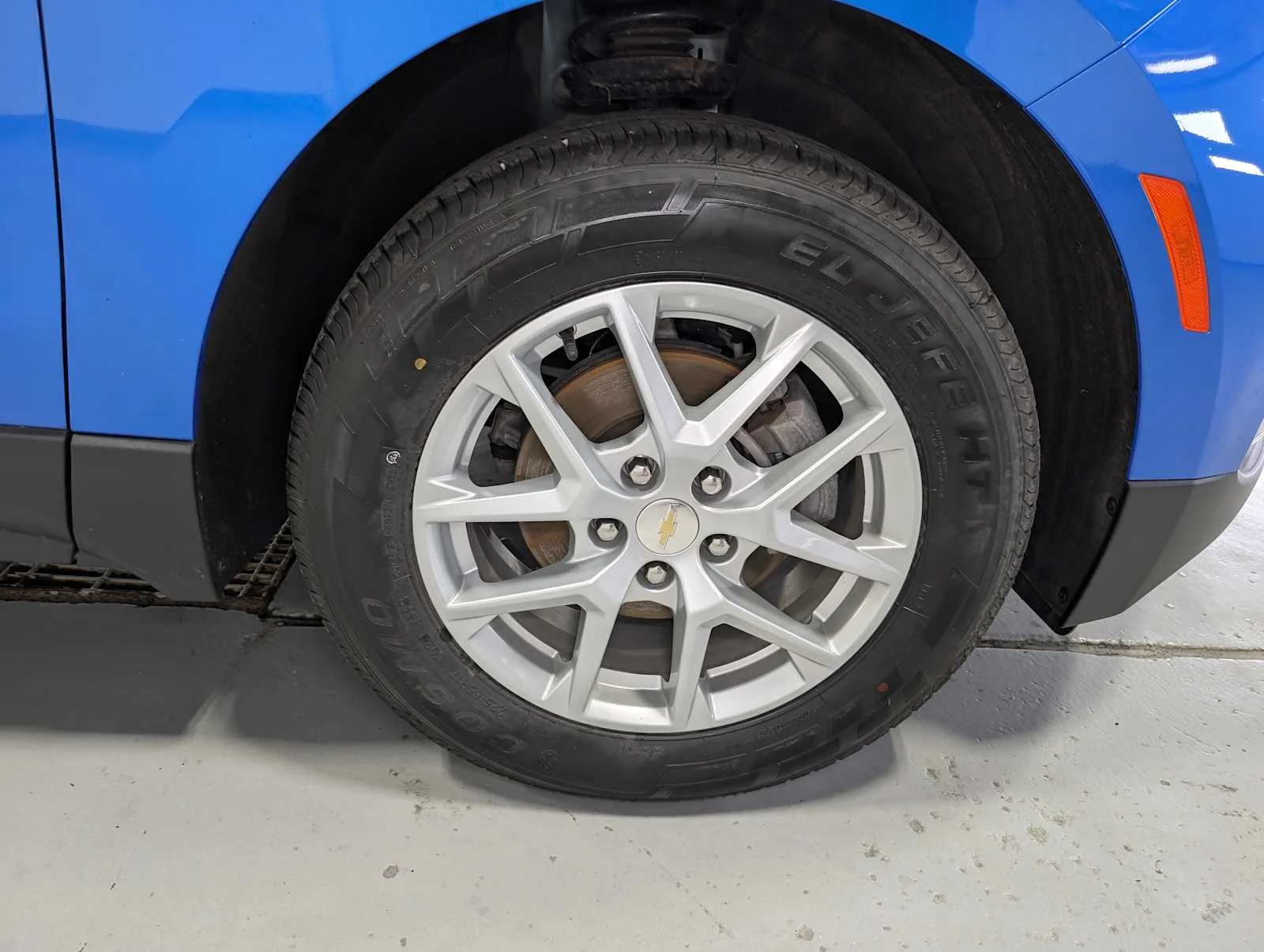 Used 2024 Rip Tide Blue Chevrolet LT image 3