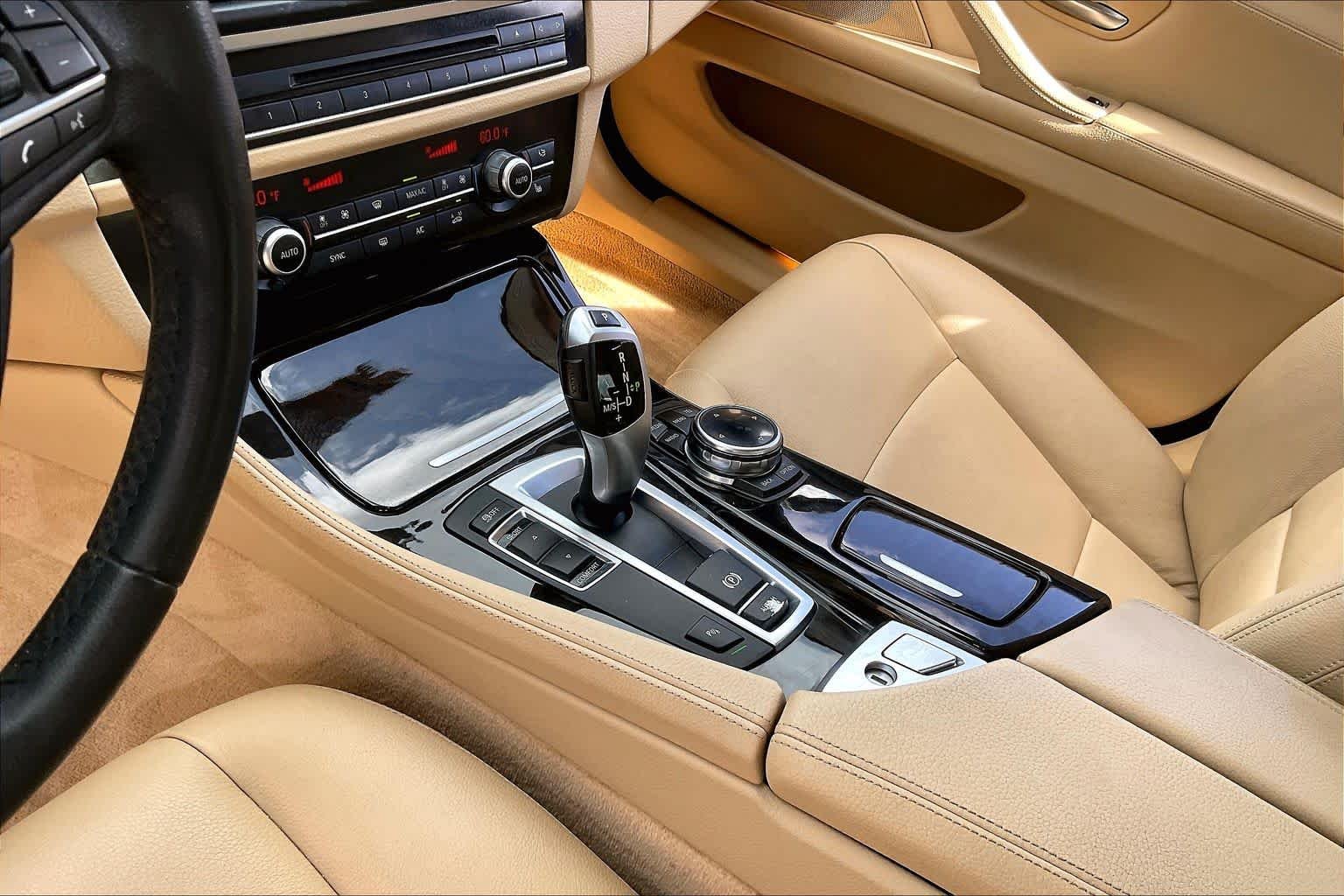 Used 2014 Alpine White BMW 535i image 14