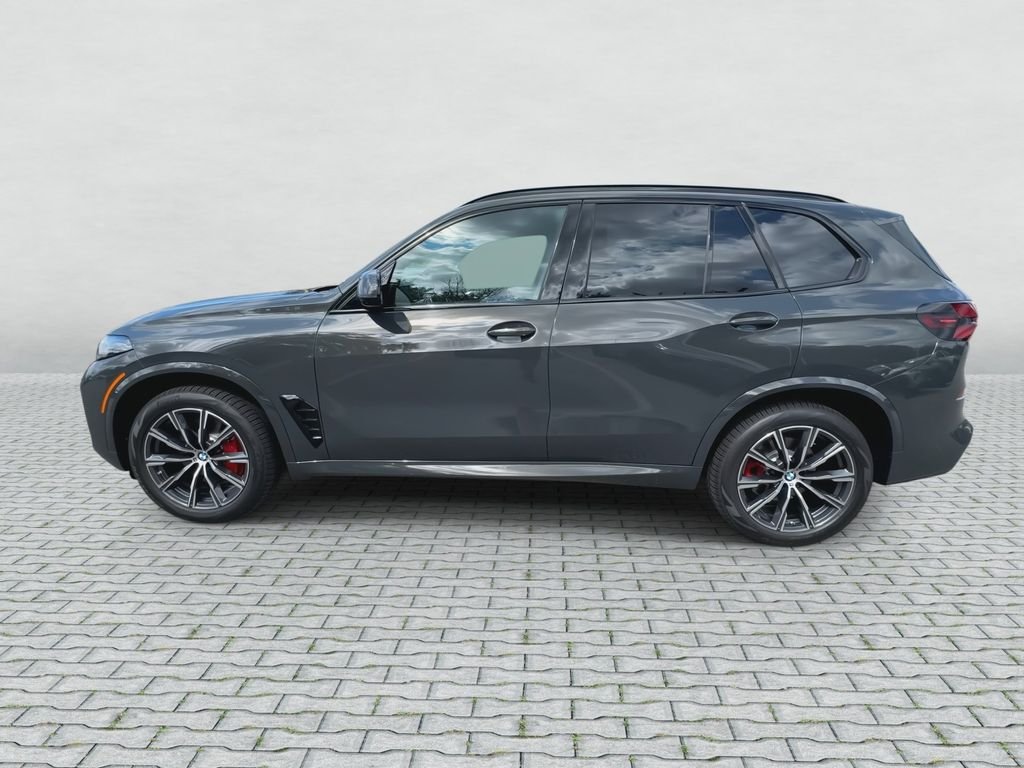 New 2026 Dravit Grey Metallic BMW xDrive40i image 5