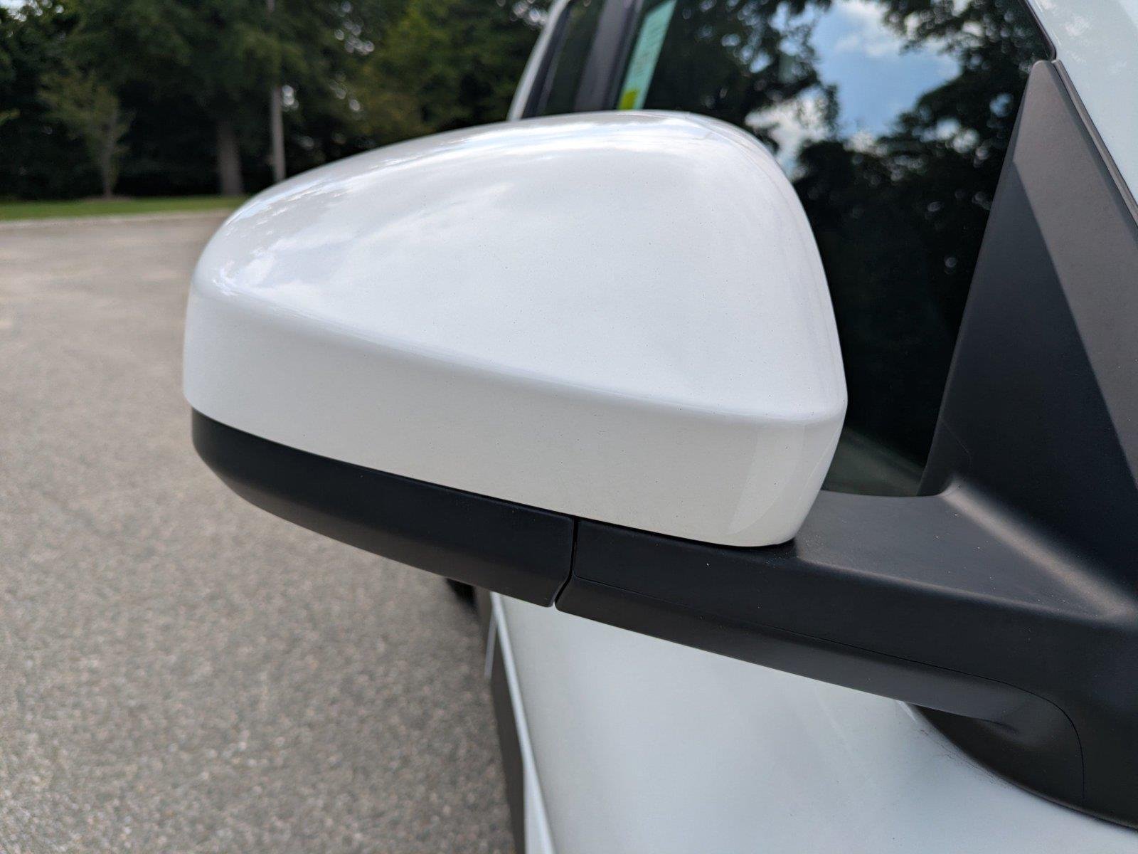 2026 Toyota Tacoma SR5 - Photo 12