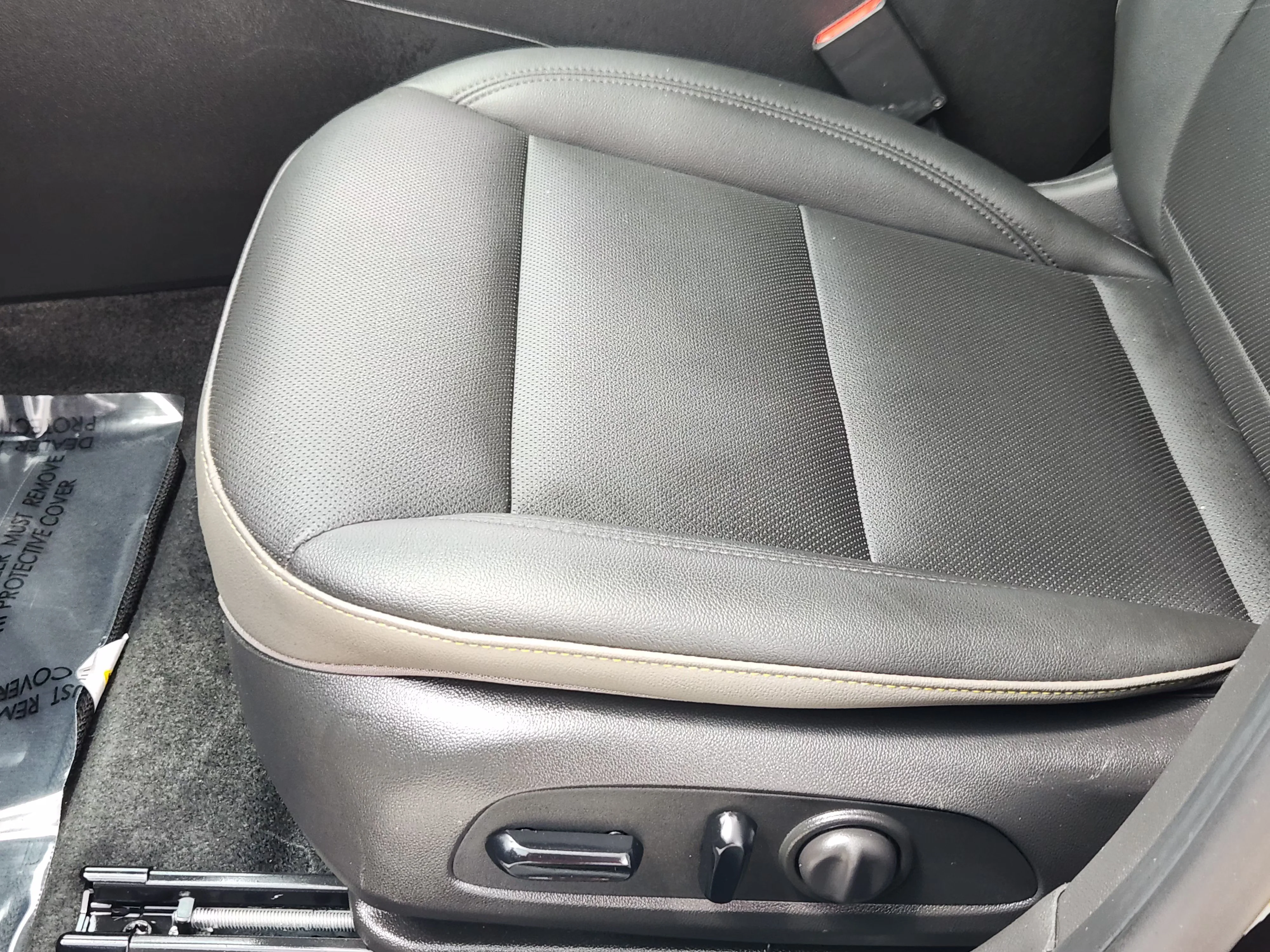 Used 2024 Mosaic Black Metallic Chevrolet ACTIV image 25