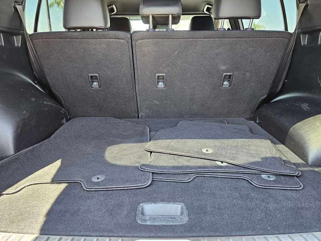 Used 2020 Gray Kia S image 17