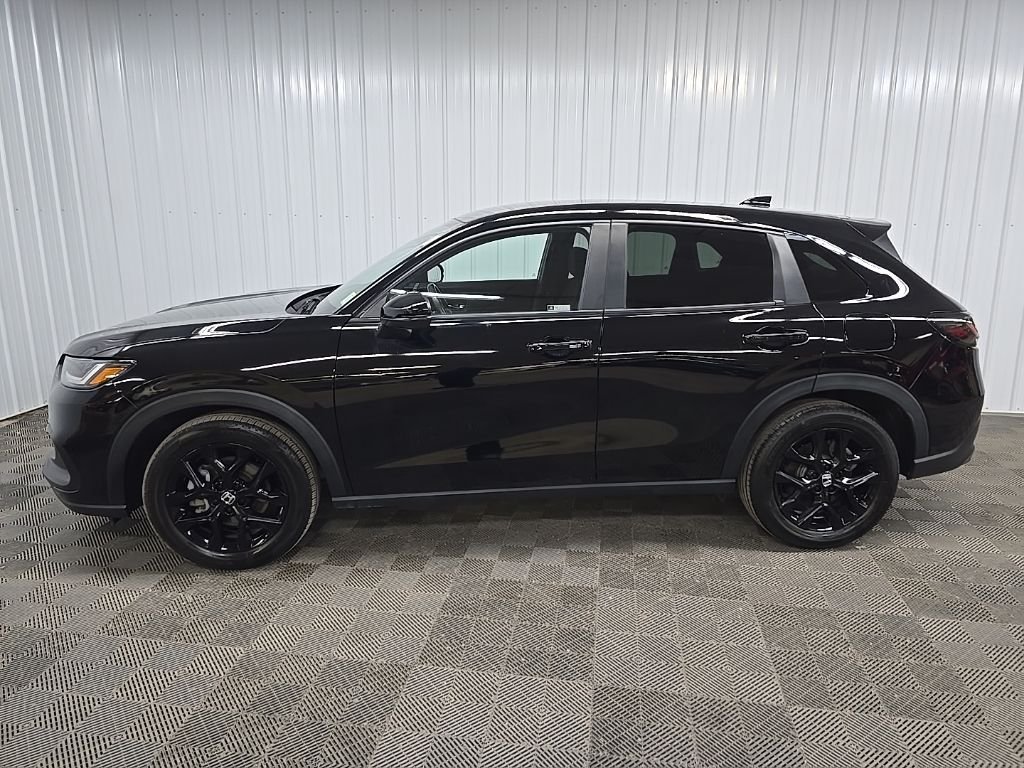 Used 2023 Black Honda Sport image 5
