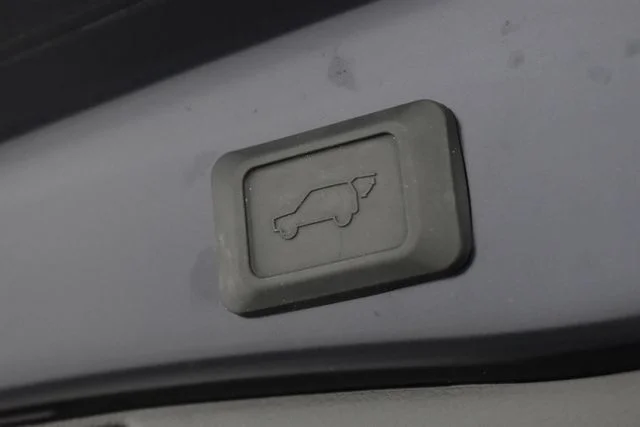 Used 2024  Toyota SE image 18