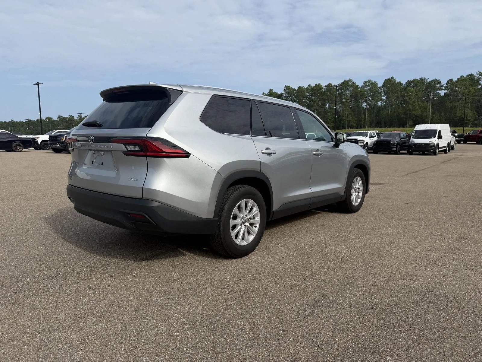 Used 2025 Celestial Silver Metallic Toyota XLE image 6