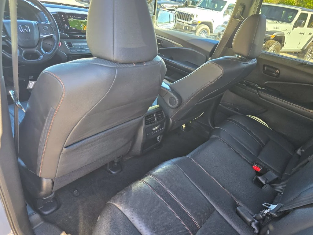 Used 2022 Blue Honda TrailSport image 28