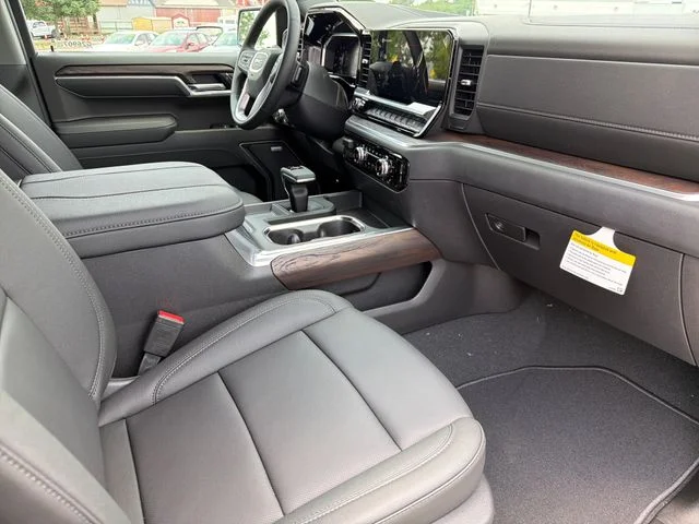 2026 GMC Sierra 1500 SLT - Photo 22