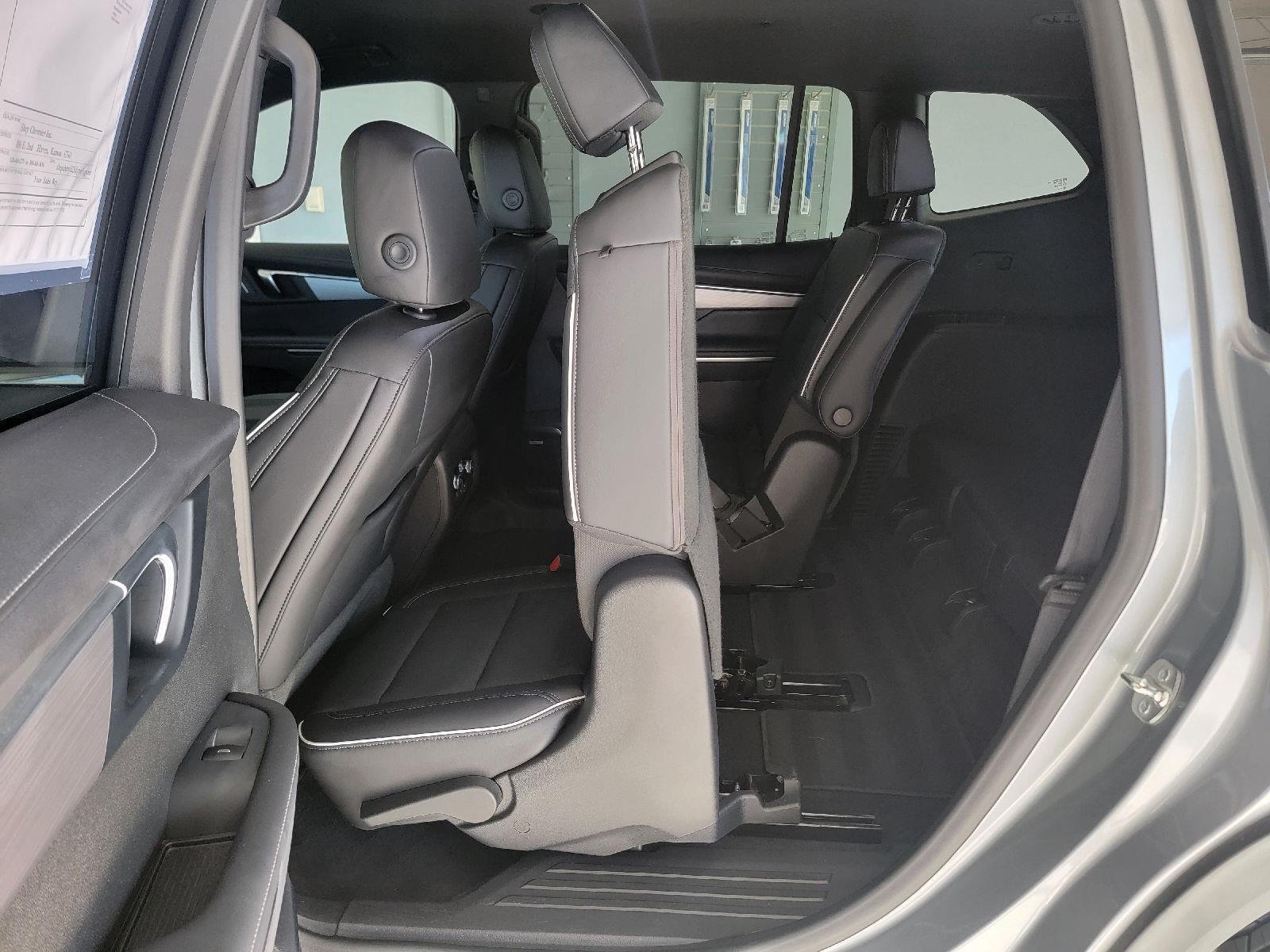 2025 Buick Enclave Preferred - Photo 37
