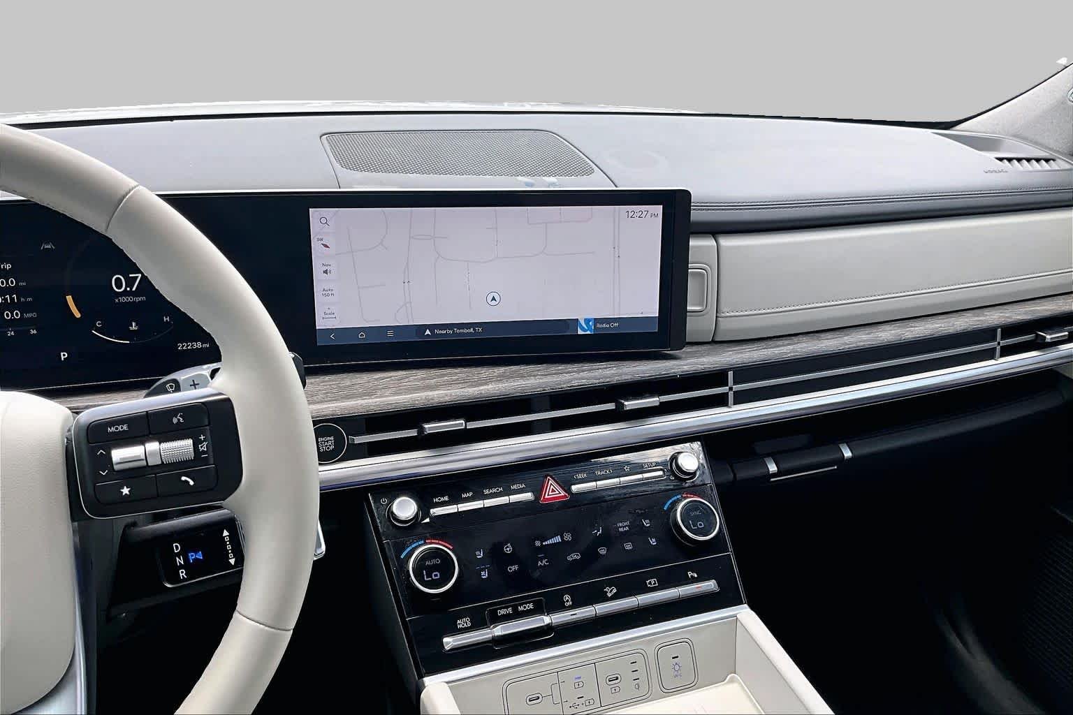Used 2024 Serenity White Hyundai Limited image 6