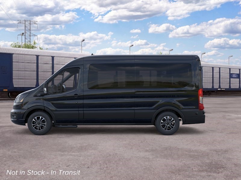 New 2026 Agate Black Metallic Ford XLT image 3