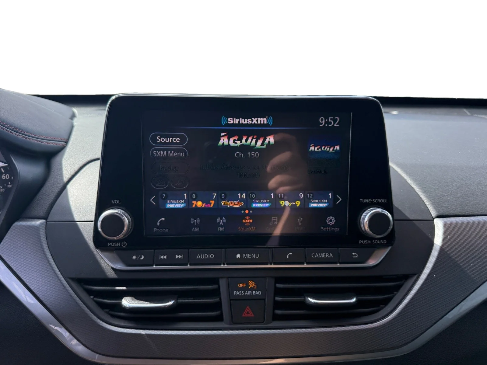 Used 2024 Super Black Nissan 2.5 SR image 24