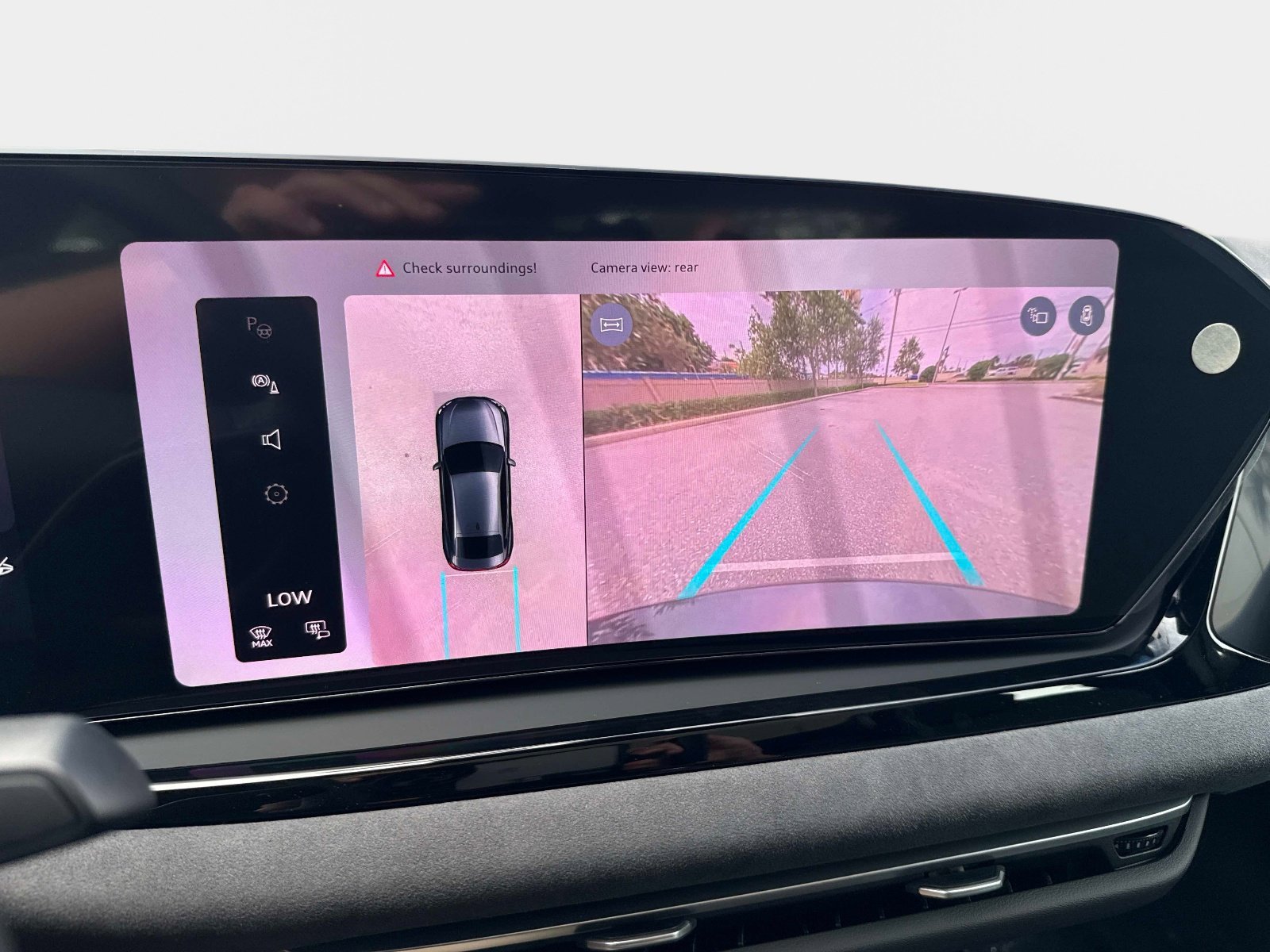 New 2026 Daytona Gray Pearl Effect Audi Premium Plus image 24