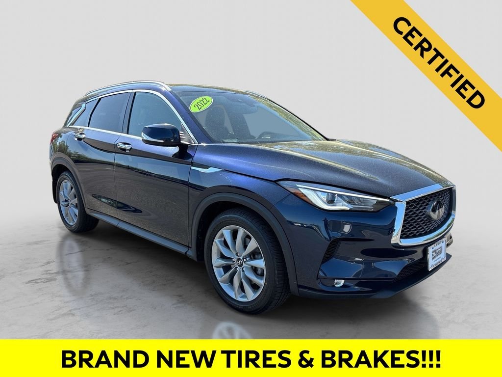 Certified Used 2022 Blue INFINITI LUXE image 7