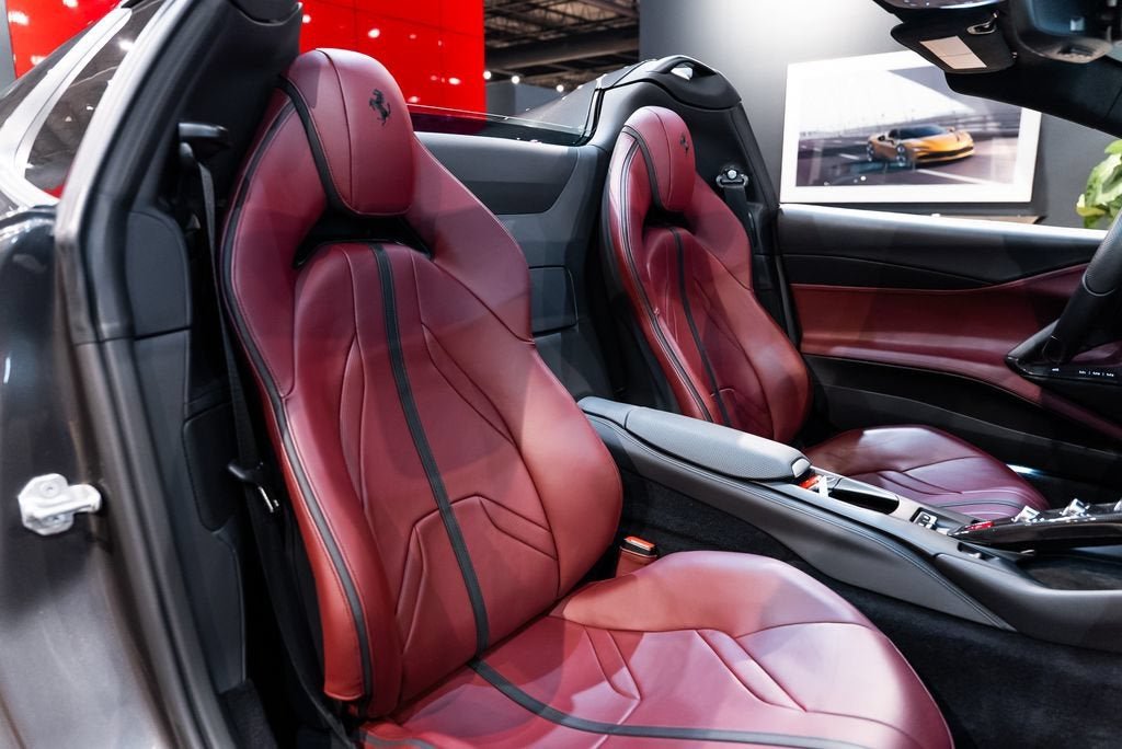 Certified Used 2023 Canna di Fucile Ferrari Base image 48