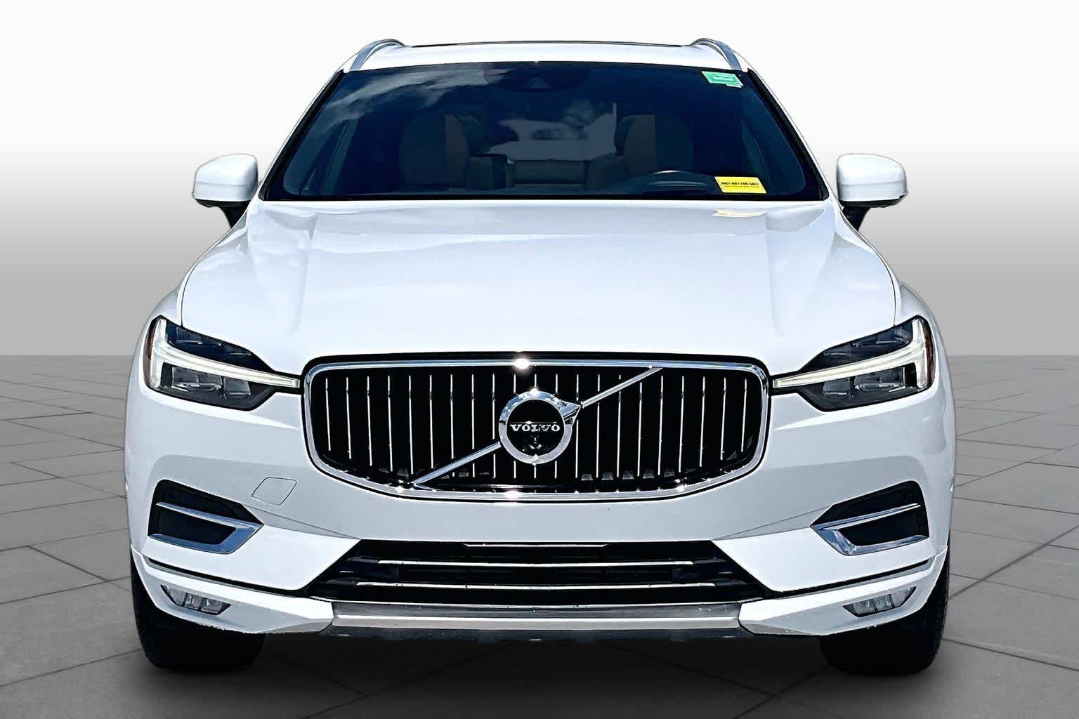 Used 2021 Crystal White Metallic Volvo Inscription image 4