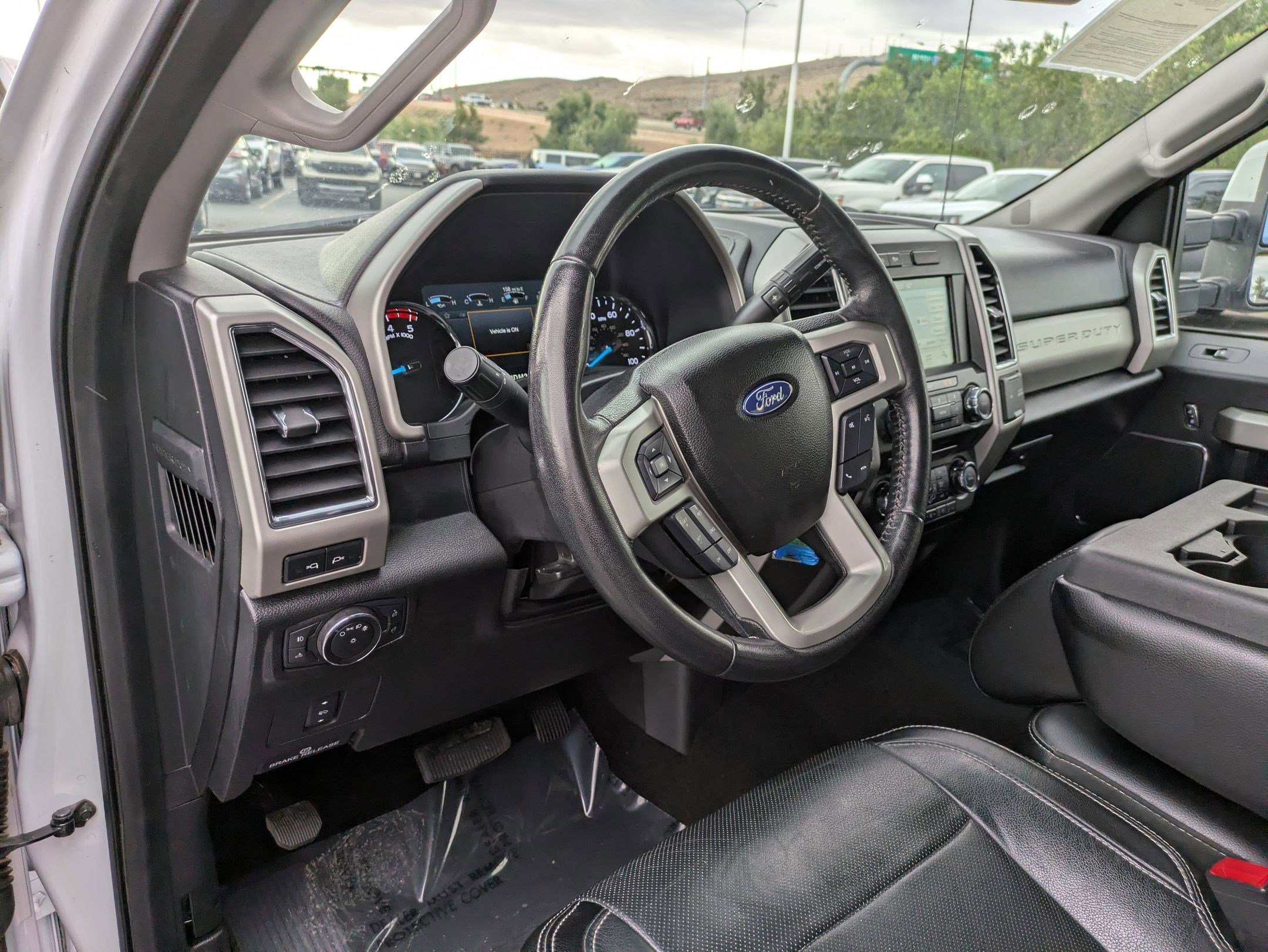 Used 2018 Oxford White Ford LARIAT image 13