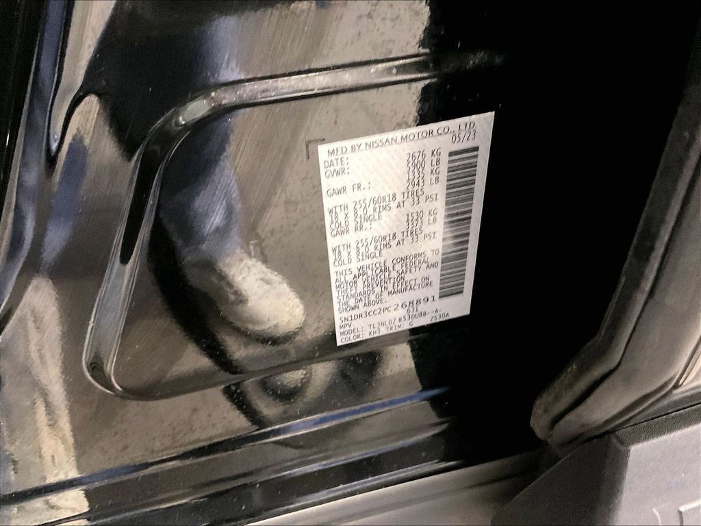 Used 2023 Super Black Nissan SL image 37