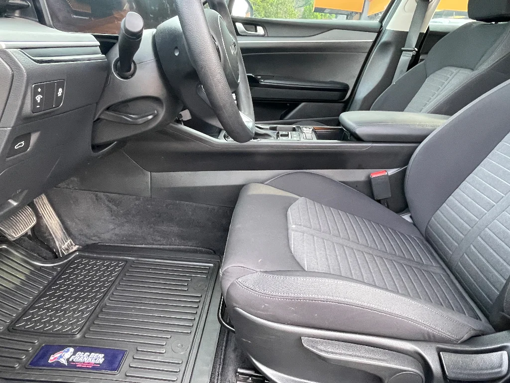 Used 2025 Interstellar Gray Kia LXS image 13