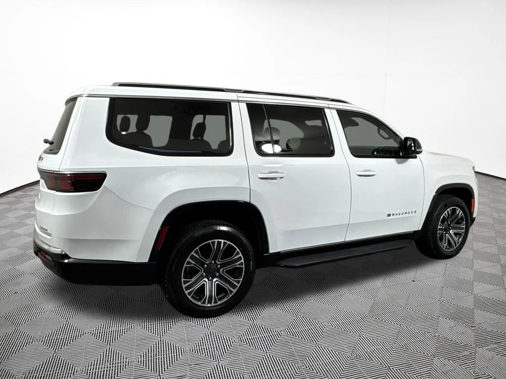Used 2024 White Jeep Series II image 9