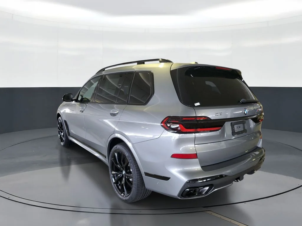 New 2027 Skyscraper Grey Metallic BMW M60i image 4