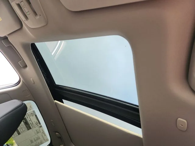 2026 Nissan Murano SL - Photo 8