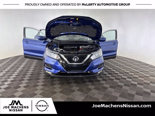 Used 2022 Blue Nissan SV image 15