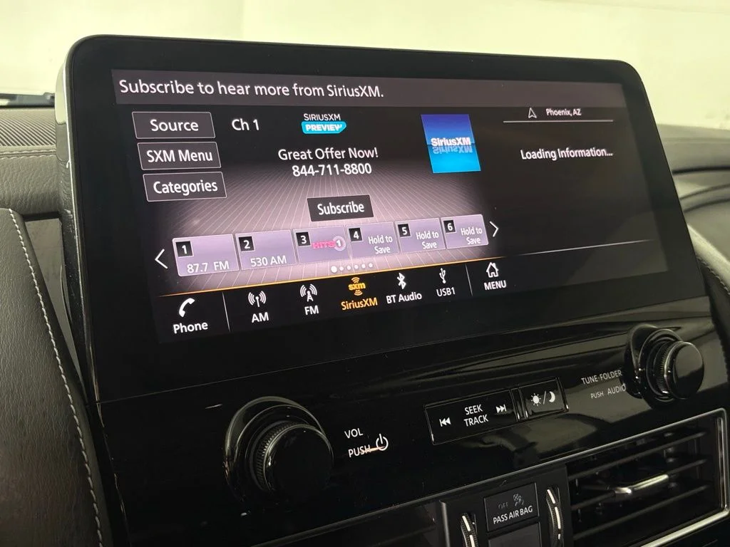 Used 2023 Black INFINITI LUXE image 31