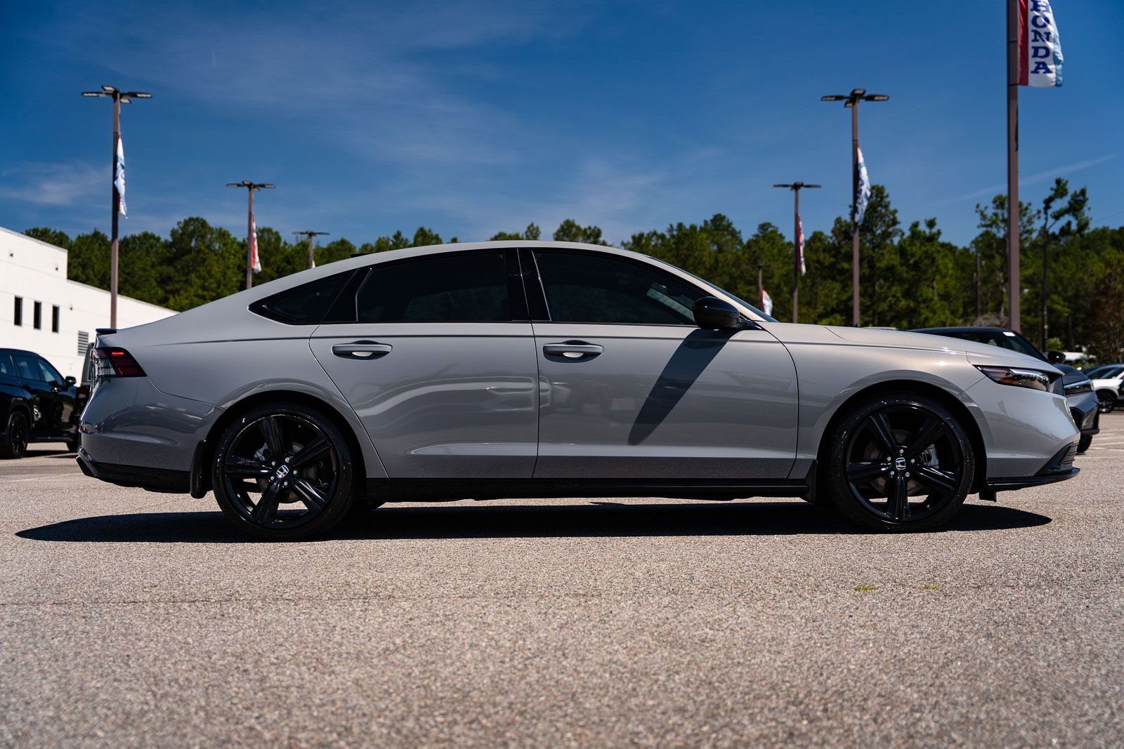 2024 Honda Accord Hybrid Sport-L - Photo 8