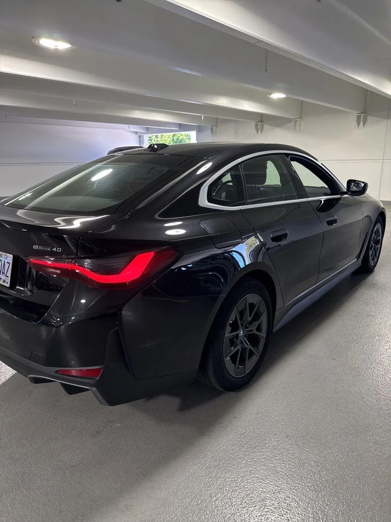 Used 2023 Black Sapphire Metallic BMW eDrive40 image 4