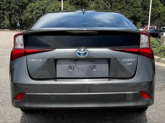 Used 2019 Gray Toyota L image 5