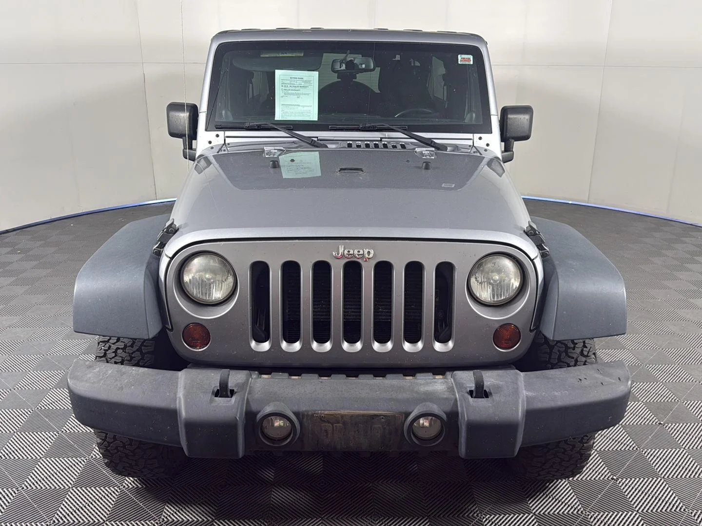 Used 2013 Billet Silver Metallic Jeep Sport image 2