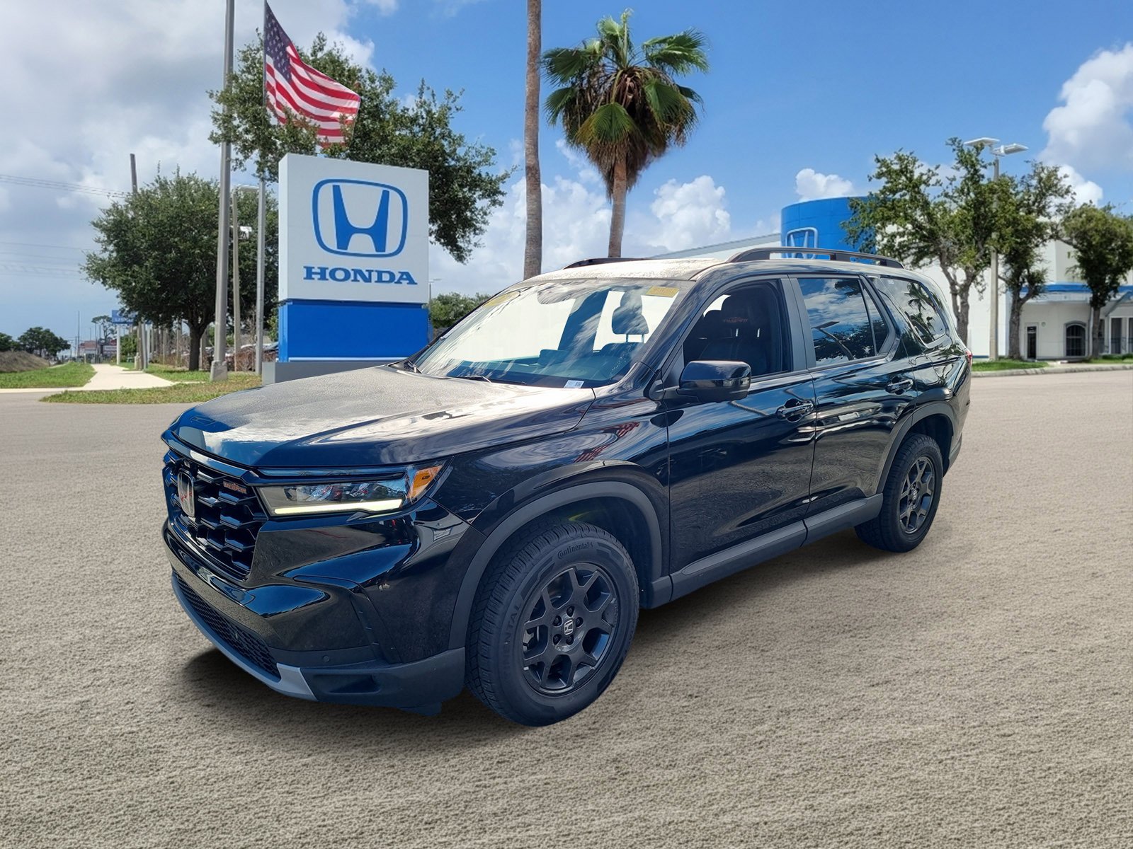 Used 2025 Black Honda TrailSport image 4