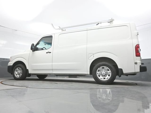 Used 2021 White Nissan SV image 35