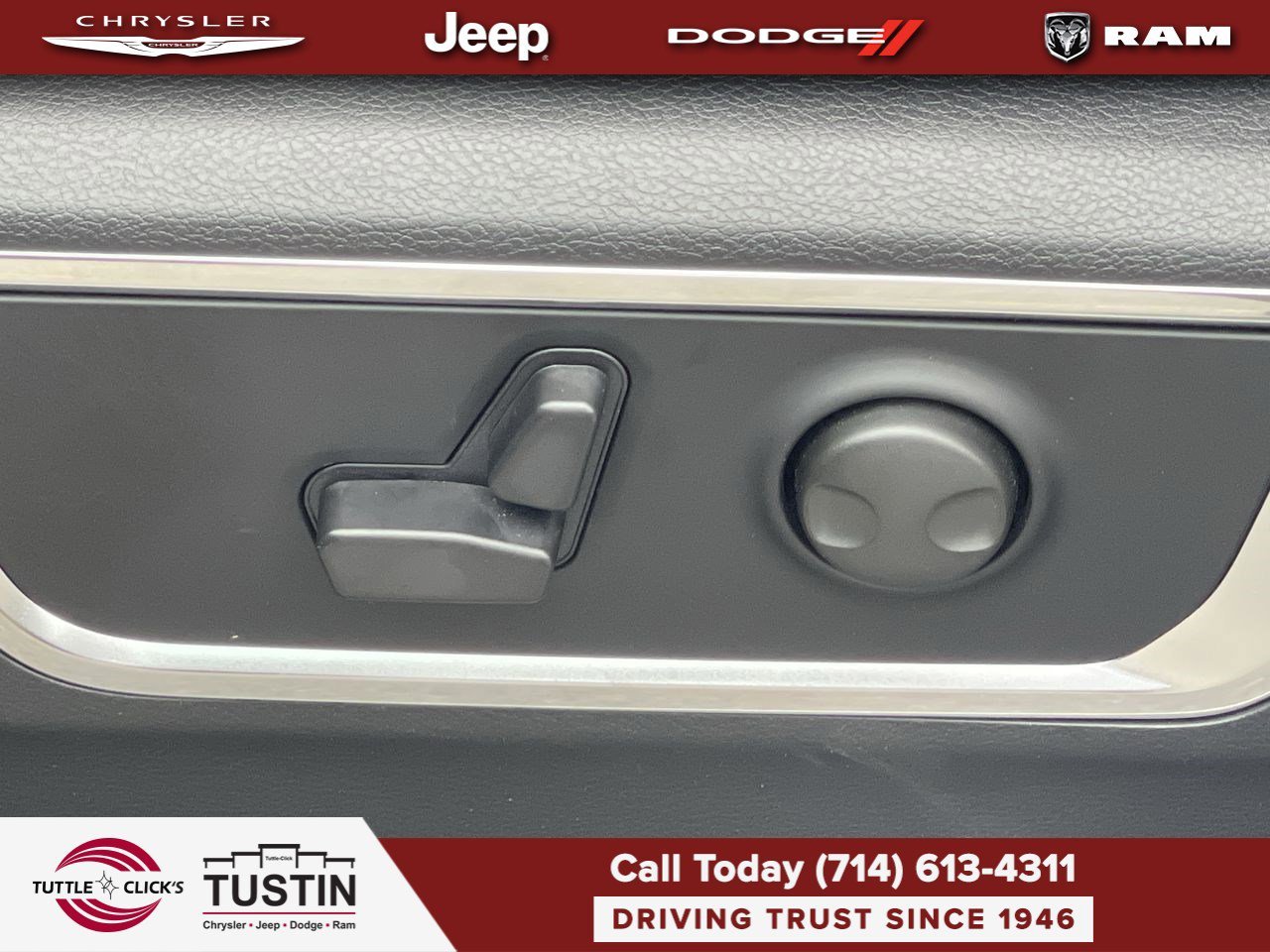New 2026 Bright White Clear-Coat Exterior Paint RAM Laramie image 22