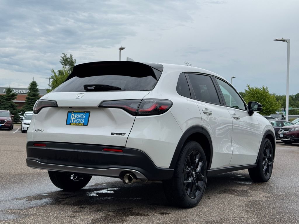 2025 Honda HR-V Sport - Photo 34