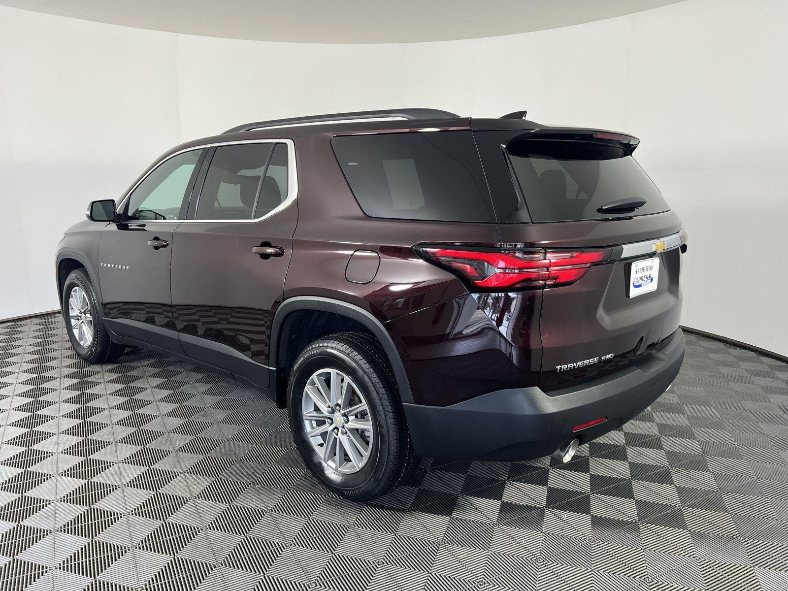 Used 2023 Black Cherry Metallic Chevrolet LT Cloth image 29