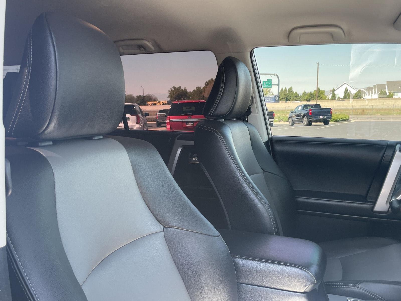 2022 Toyota 4Runner SR5 Premium - Photo 40