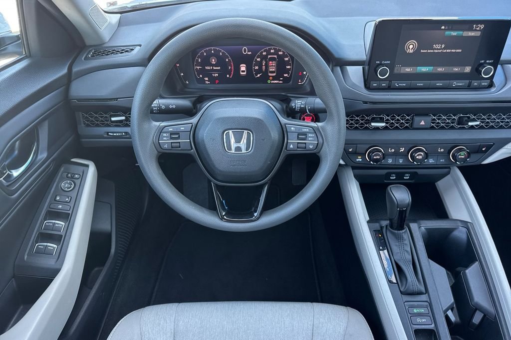 Certified Used 2024 Platinum White Pearl Honda EX image 17