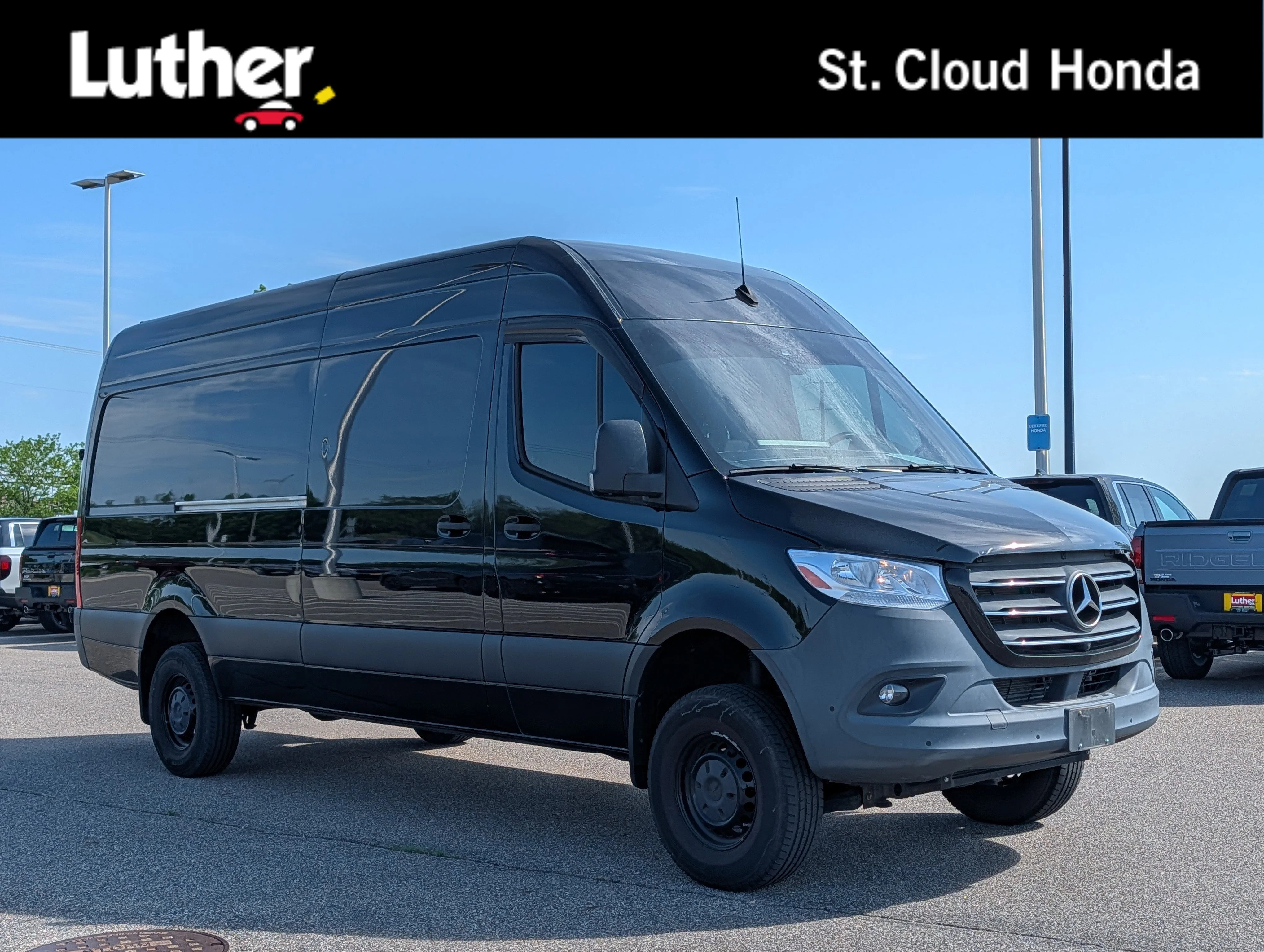 2022 Mercedes-Benz Sprinter 2500 170 WB High Roof 4x4's photo