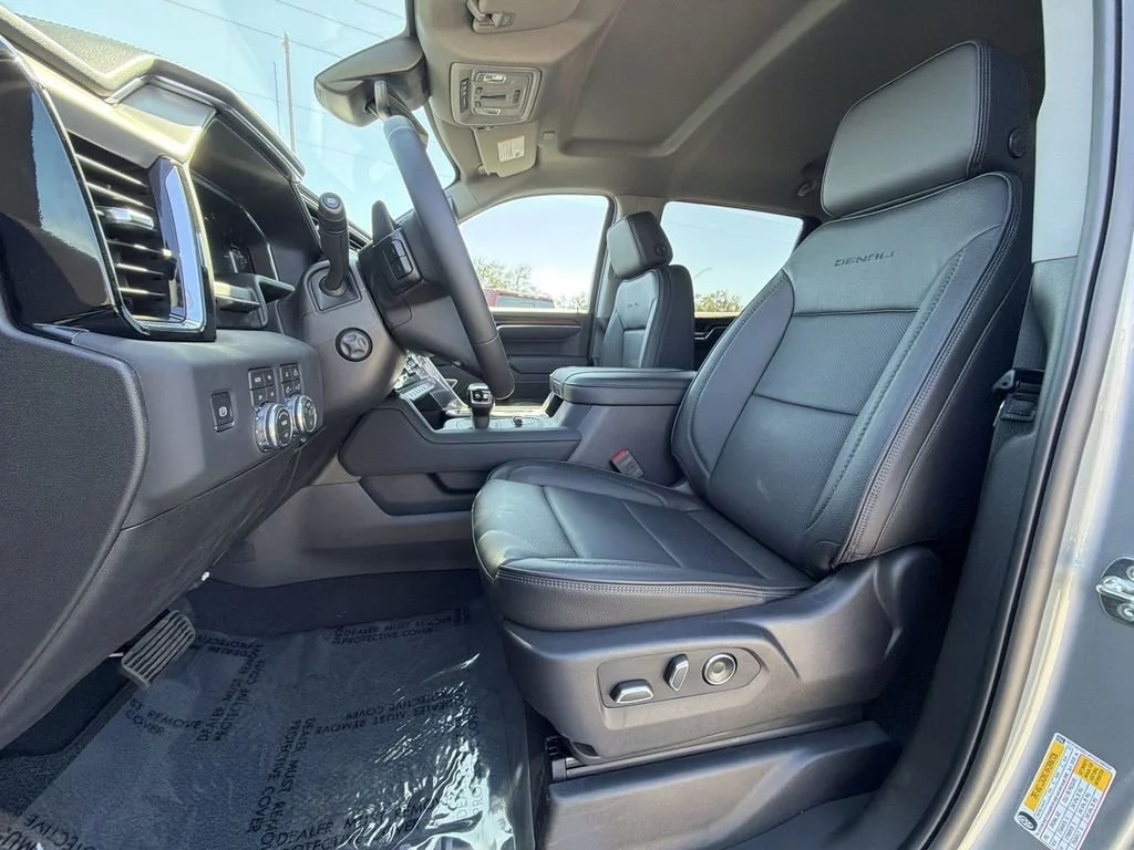 2026 GMC Sierra 1500 Denali - Photo 17